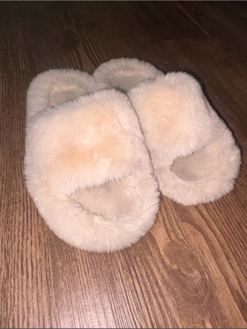 Plush Open-Toe Women's Slippers in Beige